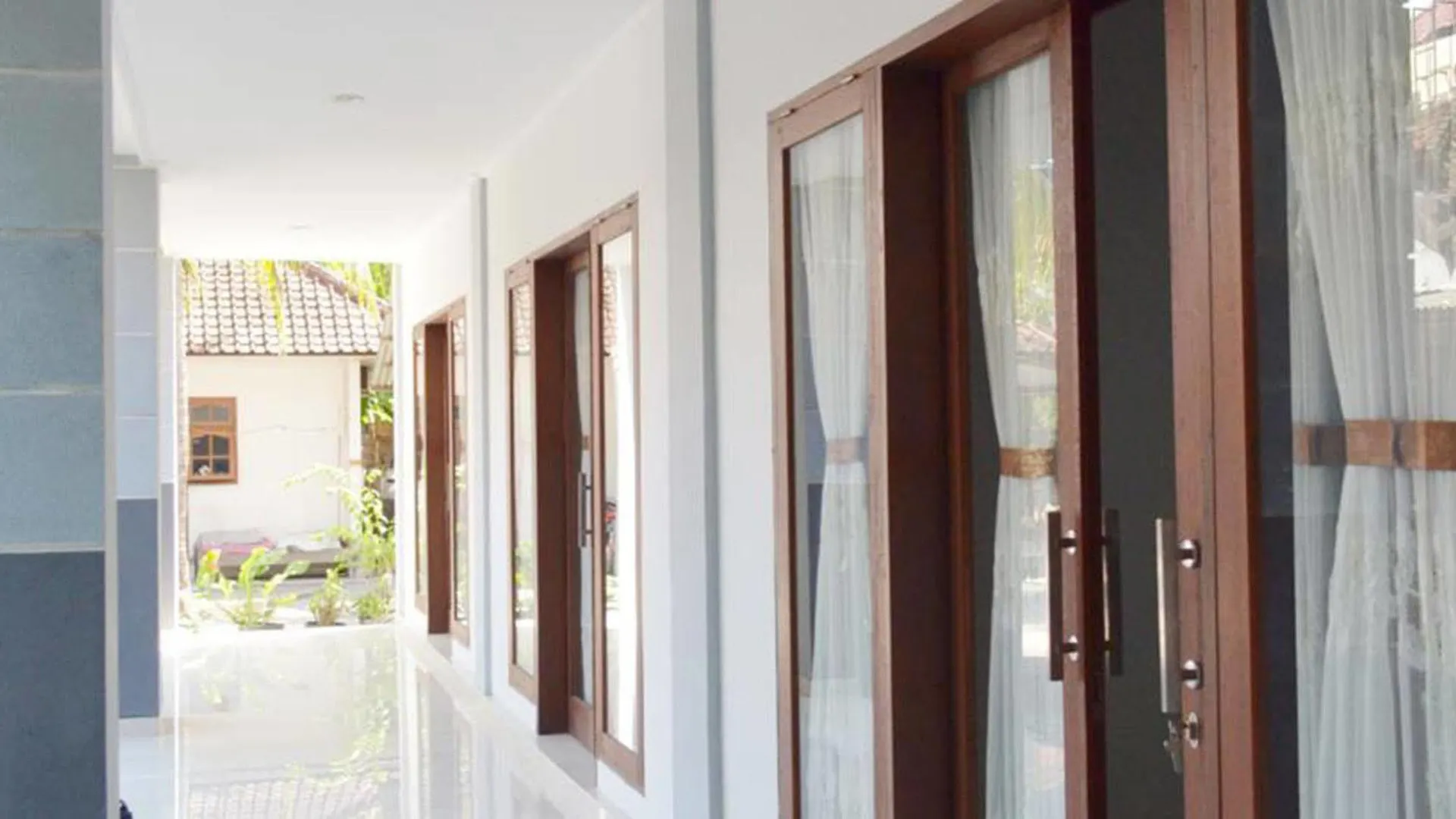 Swandewi Homestay Kuta  Kuta (Bali)