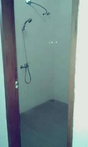 Swandewi Homestay Kuta  Kuta (Bali)